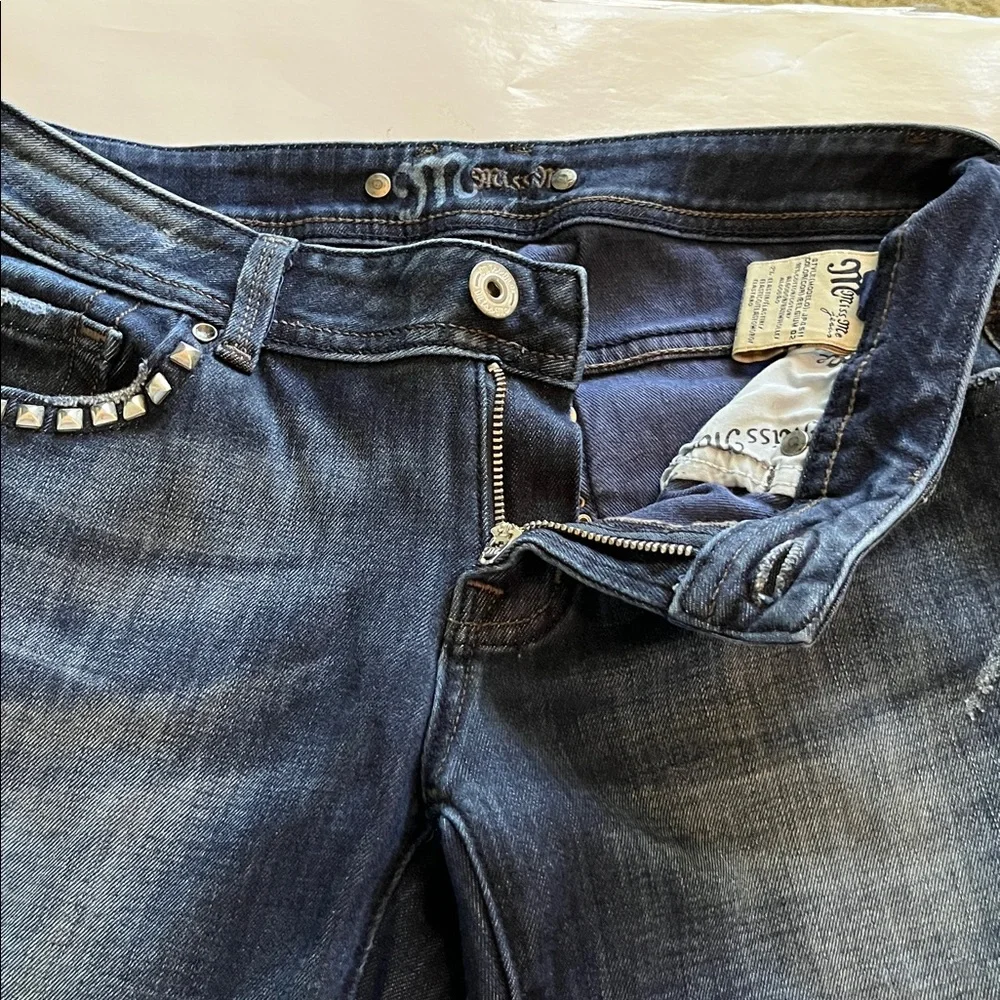 Miss Me Rivet Studded Pockets Low Rise Bootcut Size 28 - Picture 15 of 16